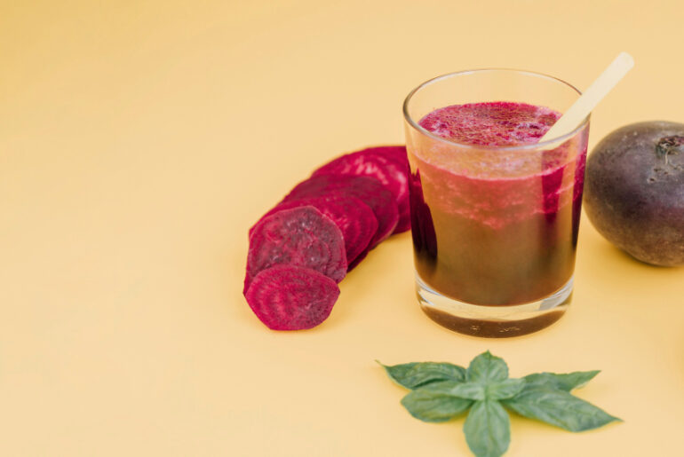 CLEANSE YOUR BODY WITH HEALTHY DRINKS